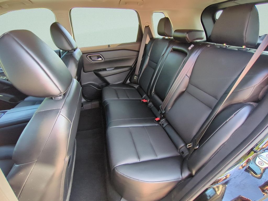 Used 2021 Black Nissan SV image 10