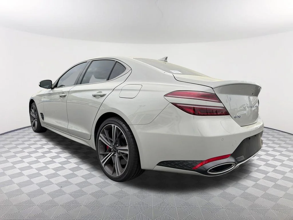 Used 2025 Gray Genesis 2.5T image 7