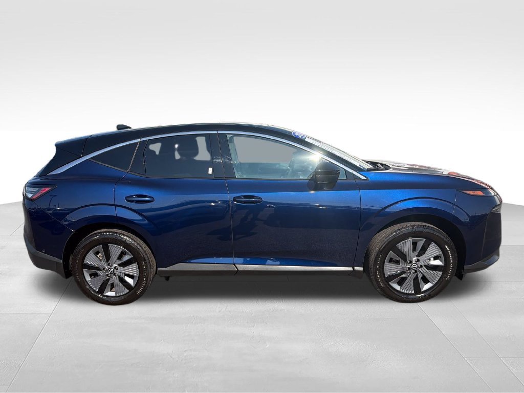 Used 2025 Blue Nissan SL image 7