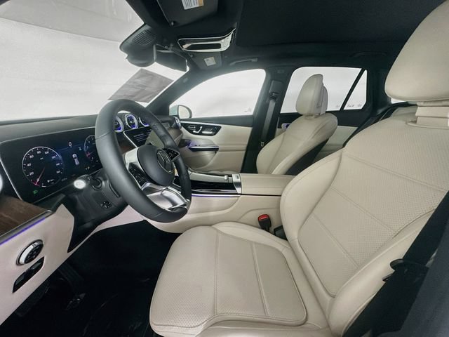 New 2026 Polar White Mercedes-Benz GLC 300 image 52