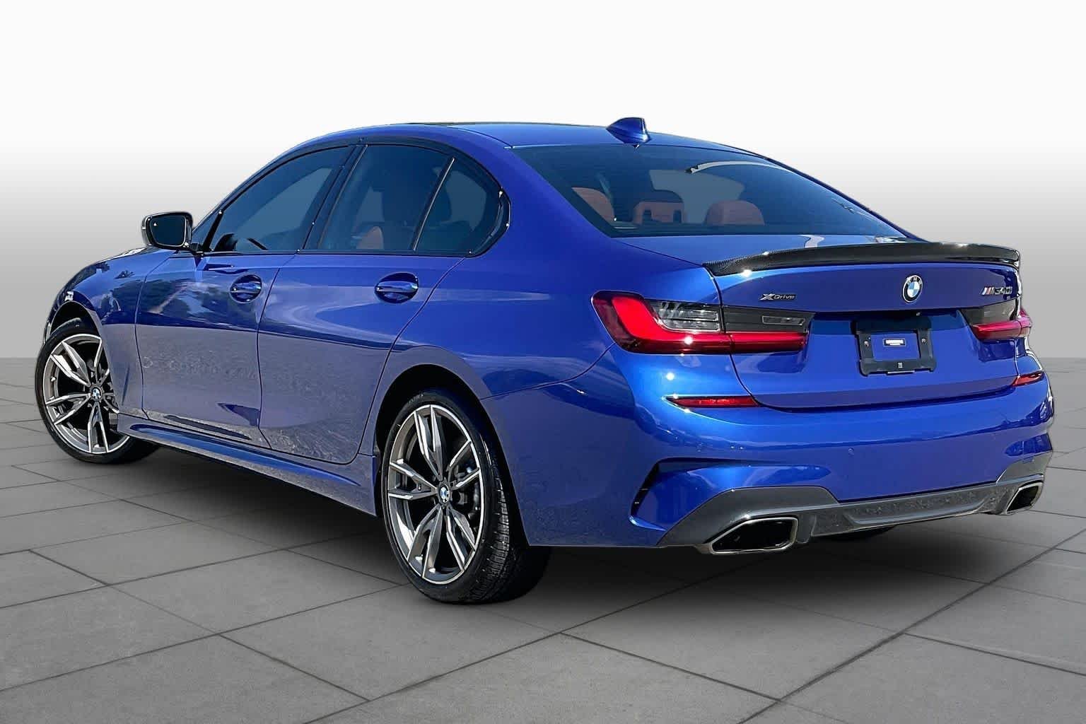 Used 2022 Portimao Blue Metallic BMW M340i xDrive image 11
