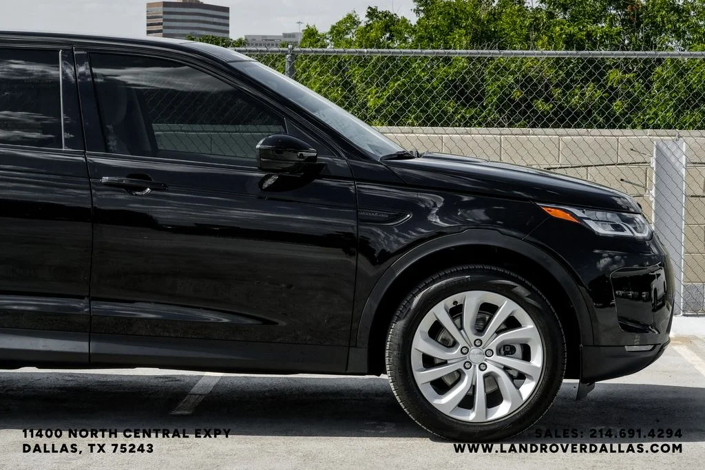 Used 2023 Black Land Rover S image 7