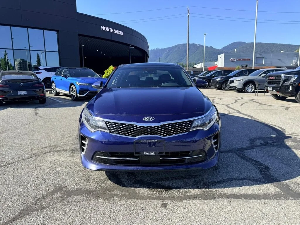 Used 2016 Lightning Blue Kia SX Turbo Dilawri Certified   Regularly Serviced image 2