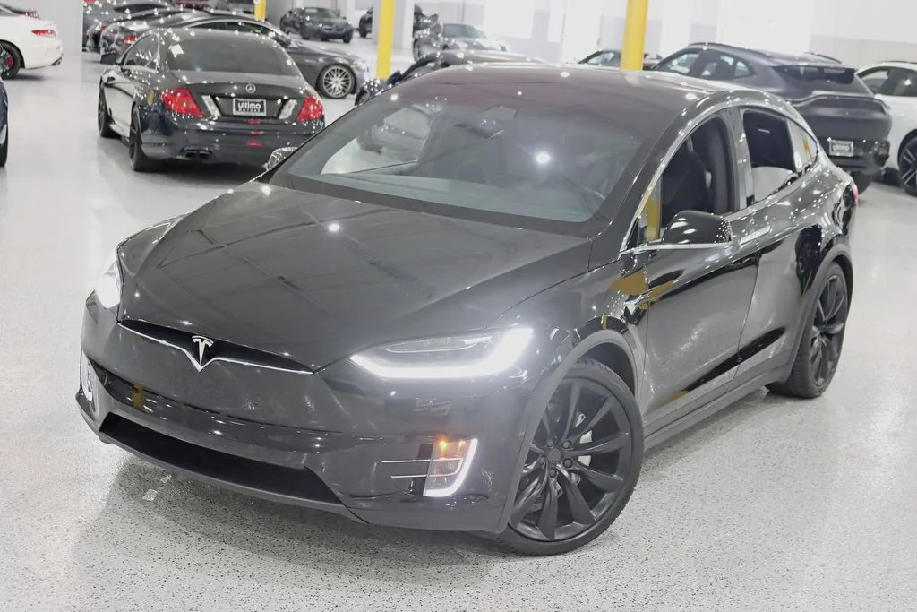 Used 2020 Black Tesla Long Range image 5