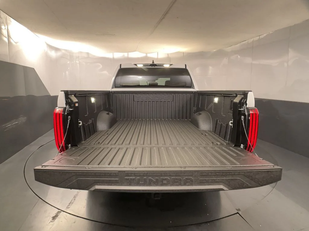 New 2026 Ice Cap Toyota SR5 image 30