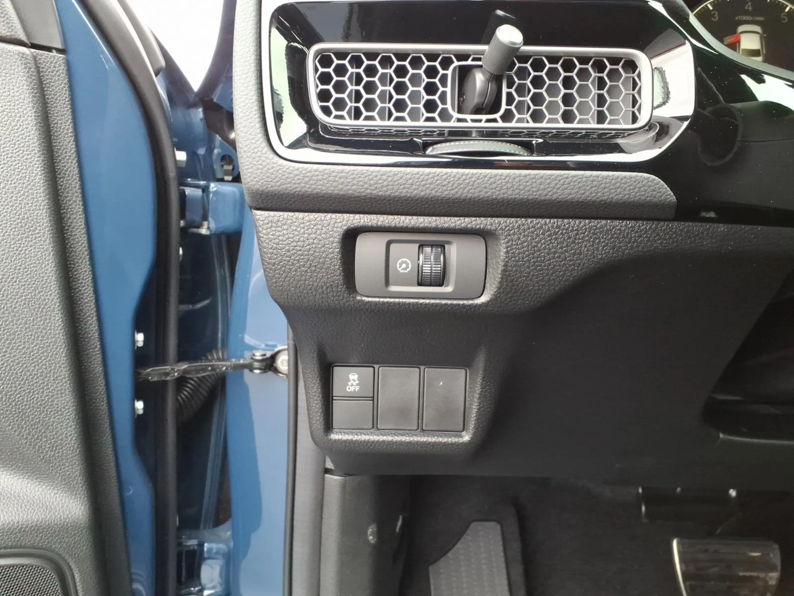 2026 Honda Civic Sport - Photo 9