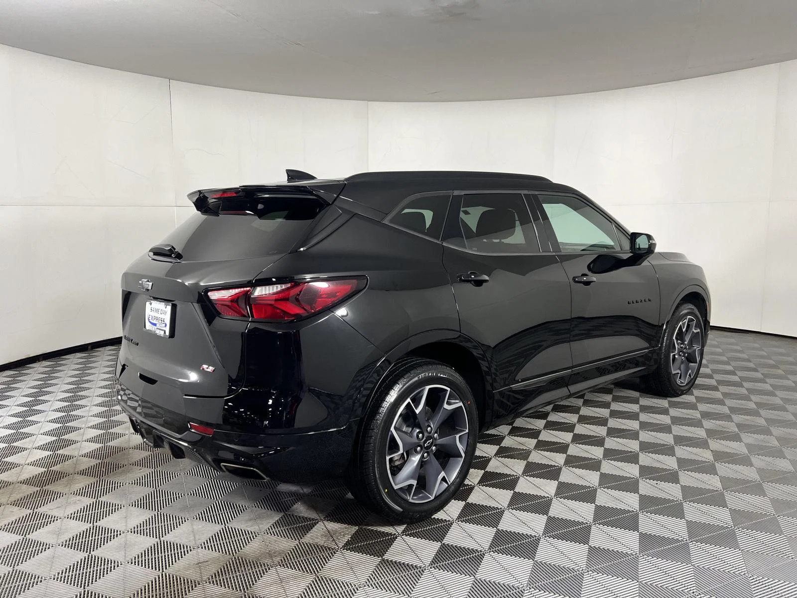 Used 2021 Black Chevrolet RS image 44