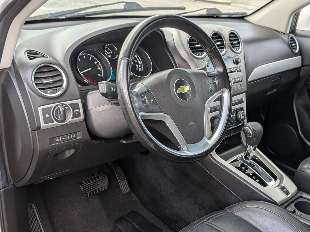 Used 2012 White Chevrolet LT image 33