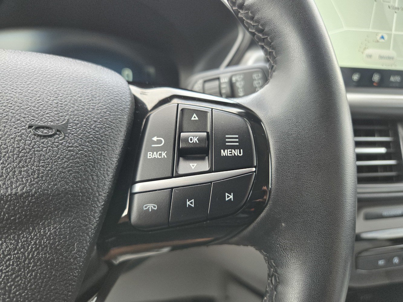 Used 2023  Ford Active image 19