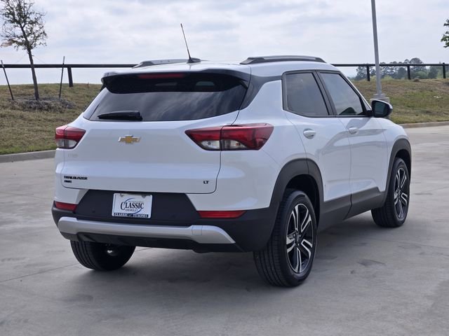 New 2026 Summit White Chevrolet LT image 5