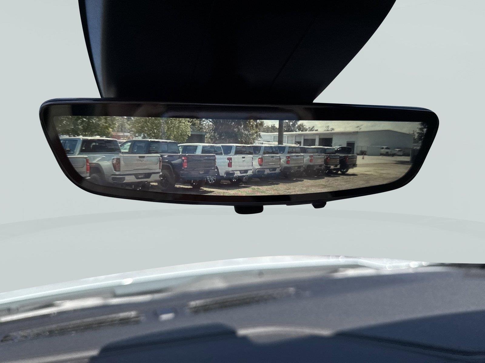 New 2026 Polar White Tricoat Chevrolet High Country image 28