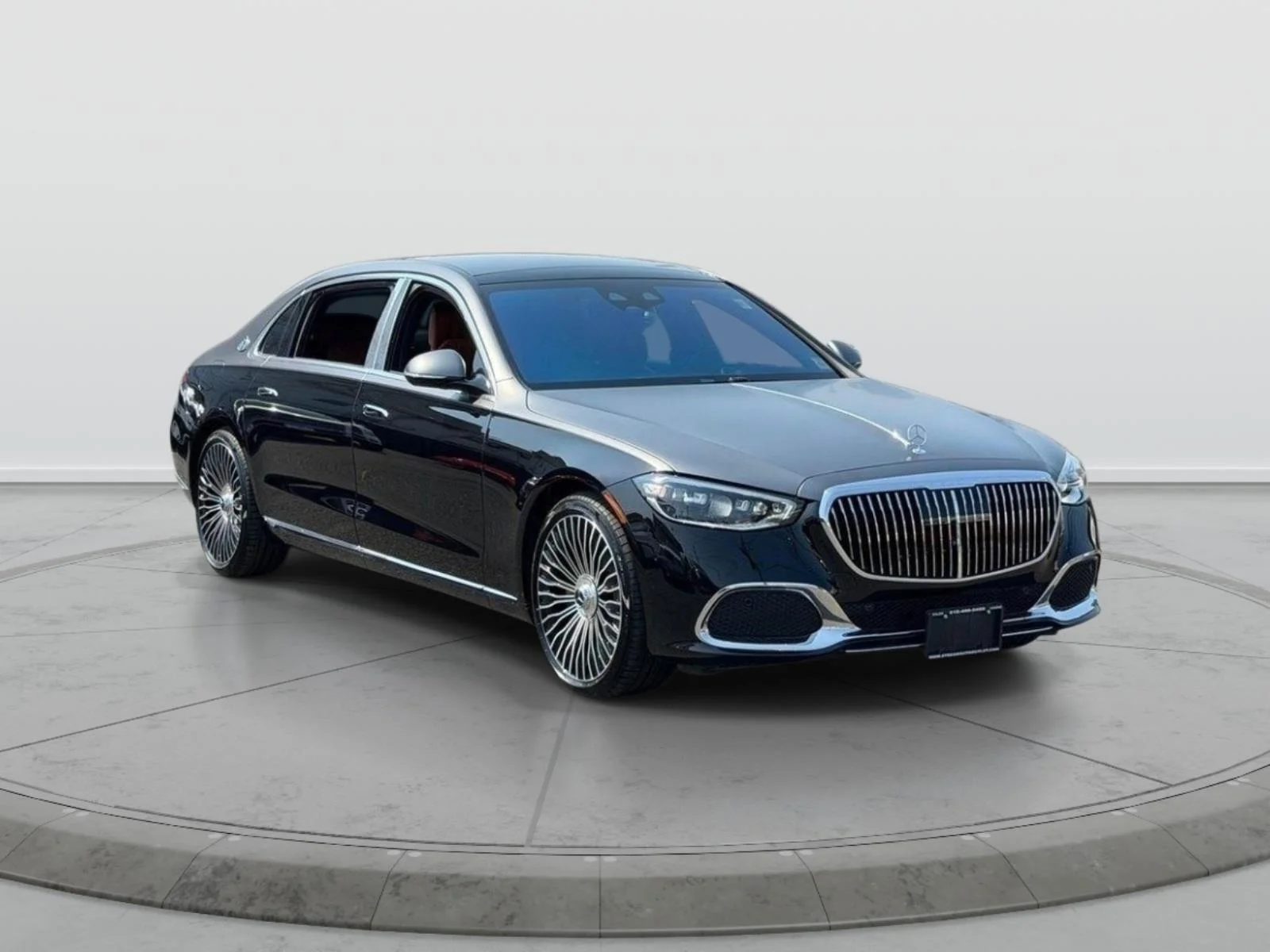 Used 2024 Black Mercedes-Benz Maybach S 580 image 1