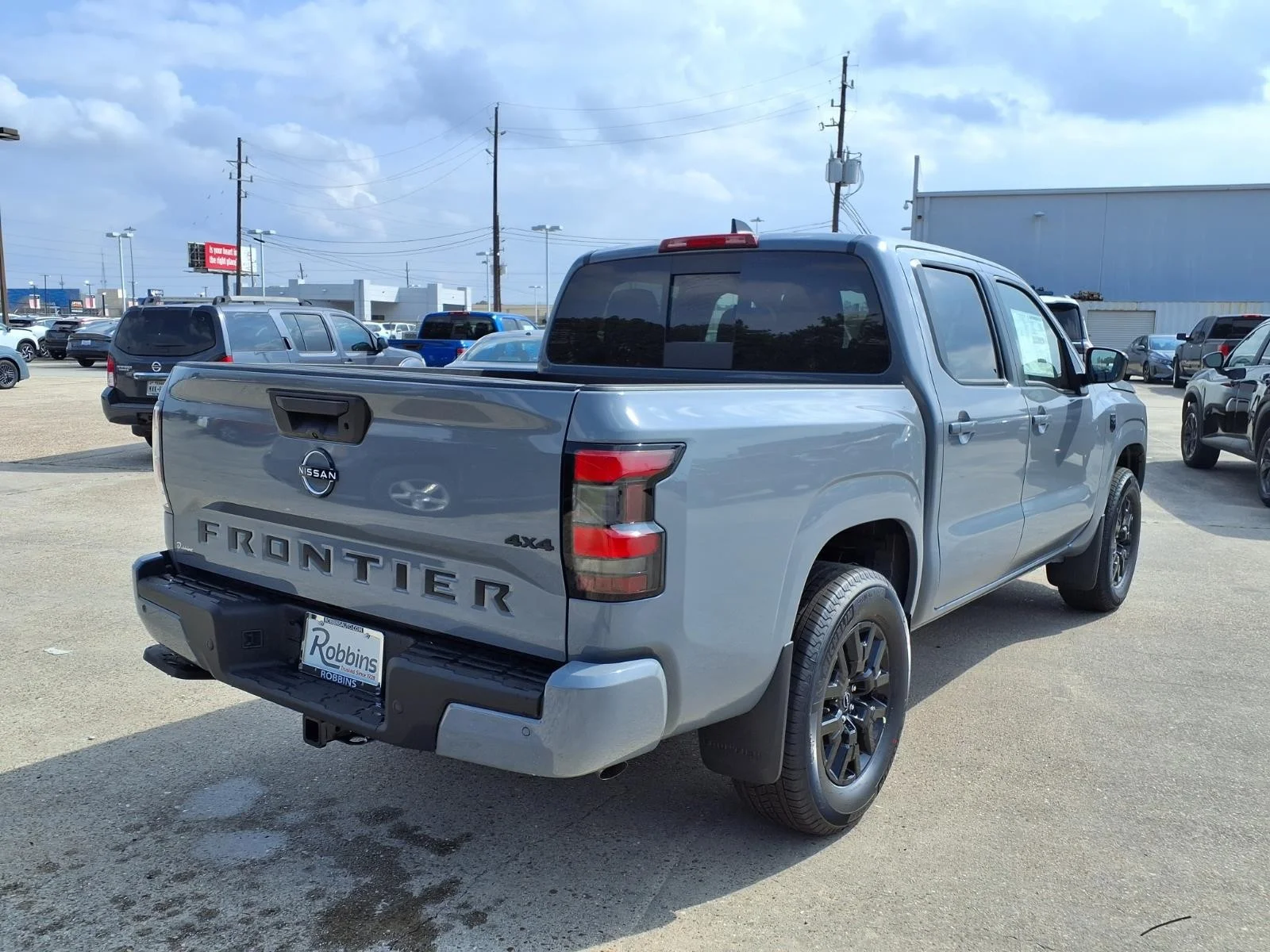 2026 Nissan Frontier Crew Cab SV - 4