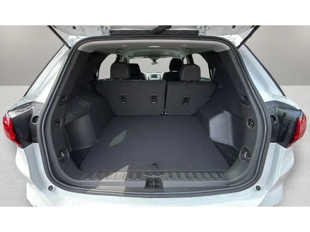 Used 2024 Summit White Chevrolet LS image 32