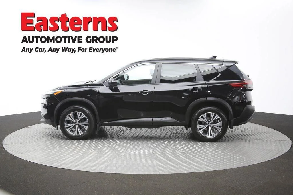 Used 2023 Black Nissan SV image 62
