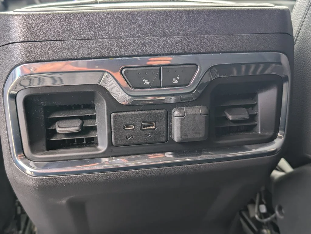 Used 2020 Gray GMC Denali image 37