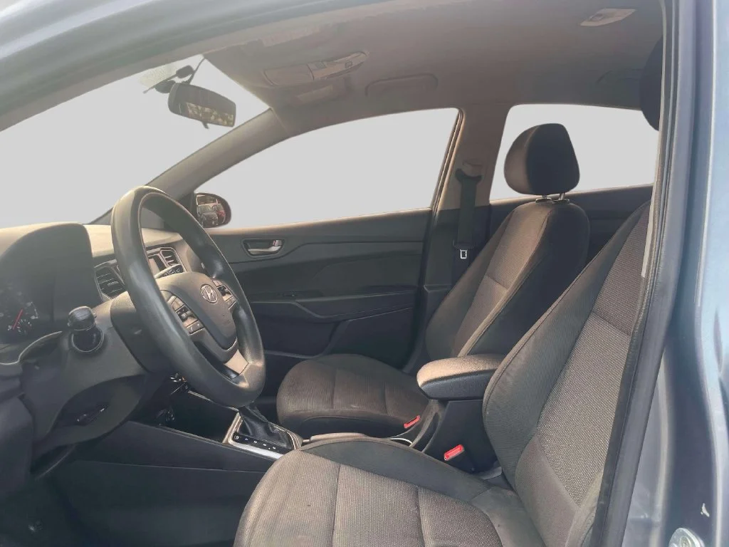 Used 2019 Gray Hyundai SEL image 15