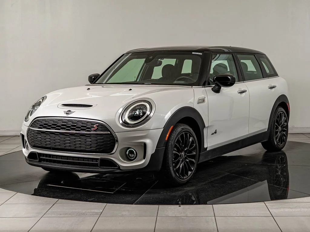 2023 MINI Clubman Cooper S ALL4's photo