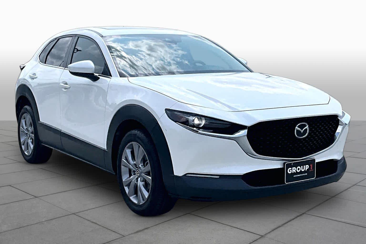 Used 2021 Snowflake White Pearl Mica Mazda Preferred image 3