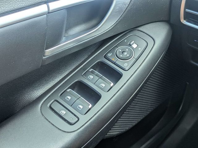 Used 2025 Blue Hyundai SEL image 22