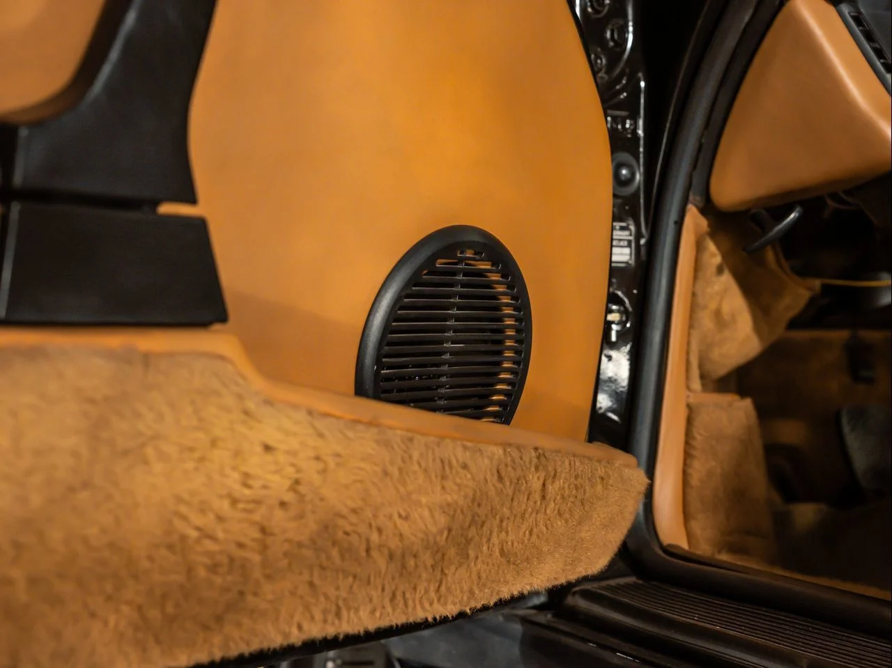 Used 1976 Black Porsche Turbo image 32