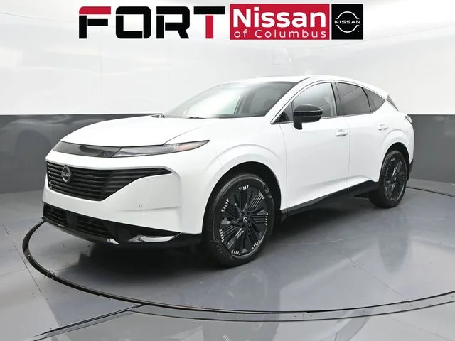 New 2026 White Nissan Platinum image 3