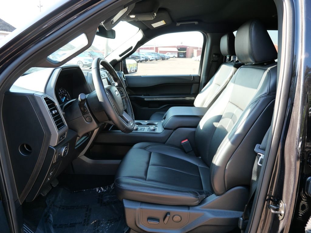 Used 2021 Black Ford XLT image 14