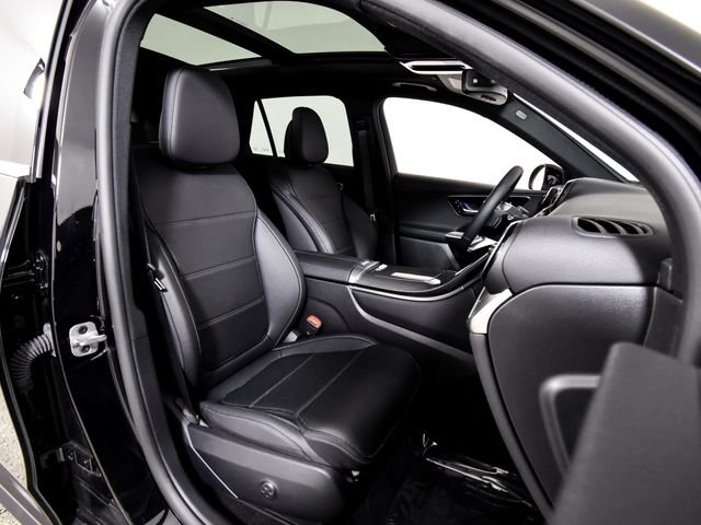 Certified Used 2025 Black Mercedes-Benz GLC 300 image 30