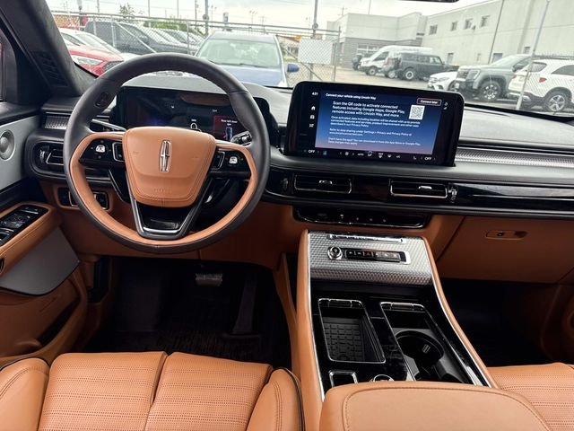 Used 2025 Pristine White Lincoln Black Label image 17