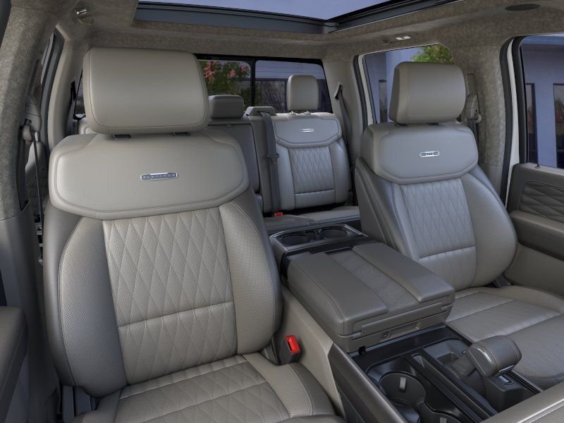 New 2026 Star White Metallic Tri-Coat Ford Platinum® image 40
