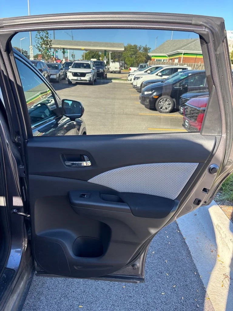 Used 2015  Honda EX image 13