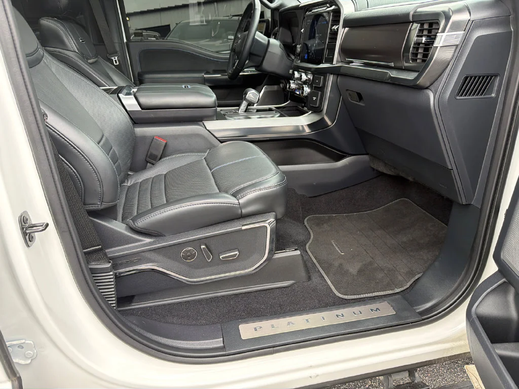 Used 2024 White Ford Platinum image 13