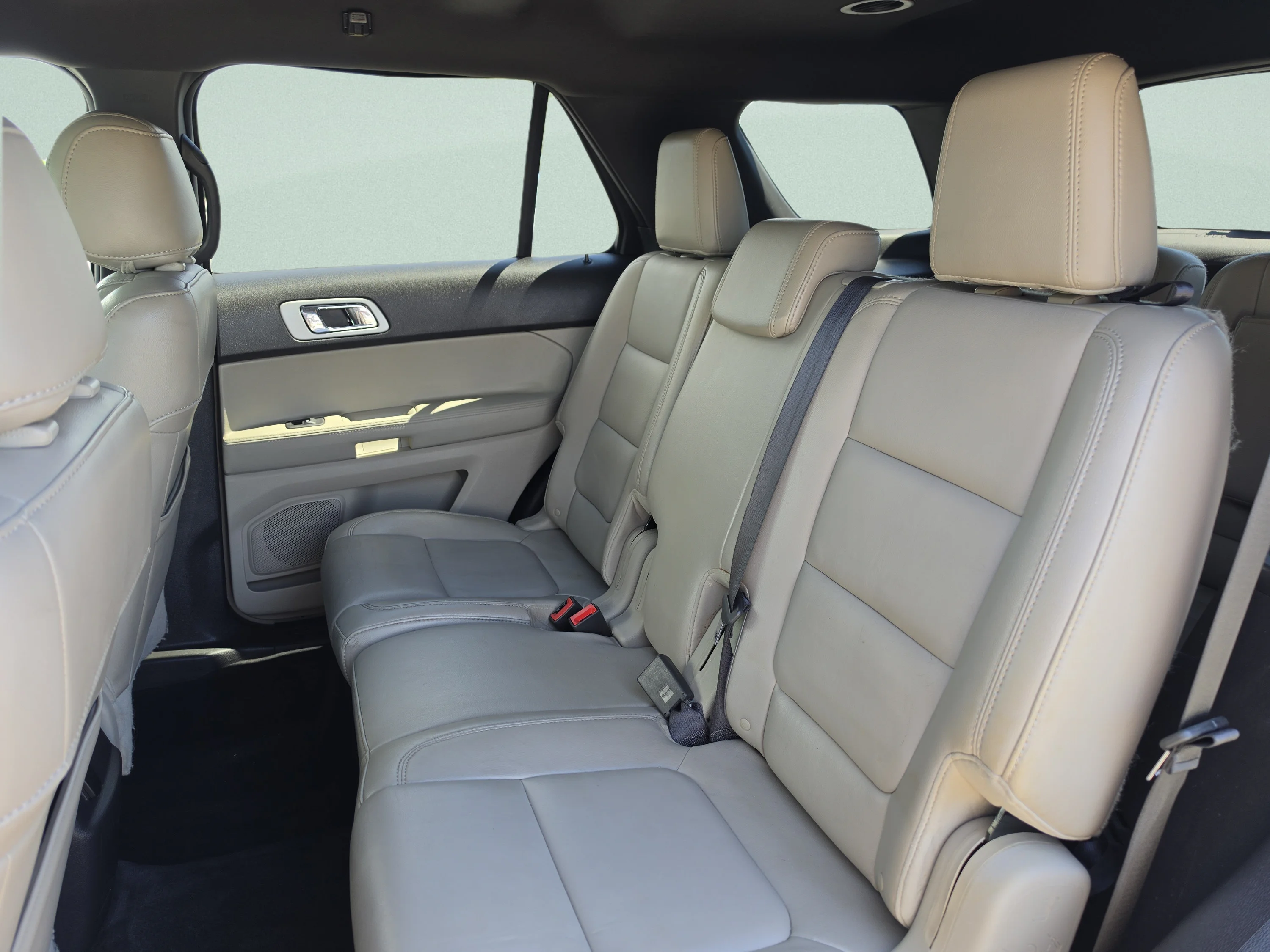 Used 2013 Ingot Silver Ford XLT image 22