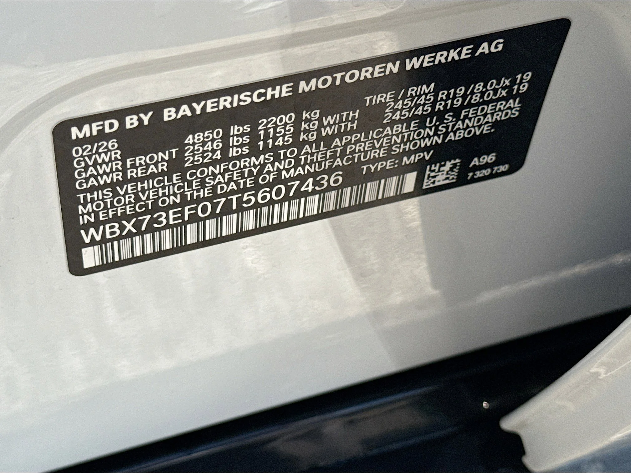 New 2026 Mineral White Metallic BMW xDrive28i image 42
