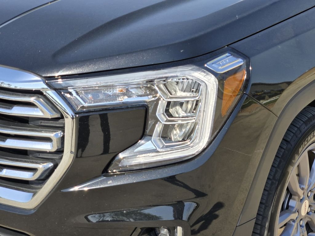 Used 2024 Black GMC SLT image 5