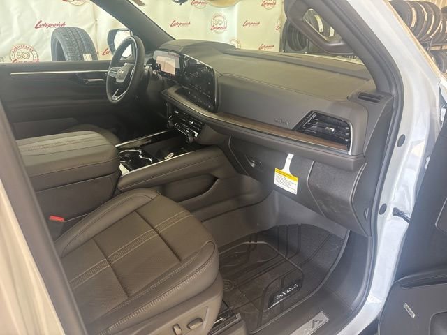 New 2026 Polar White Tricoat Chevrolet High Country image 46