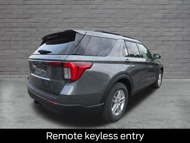 New 2027 Gray Ford 4DR 4WD ACTIVE image 7