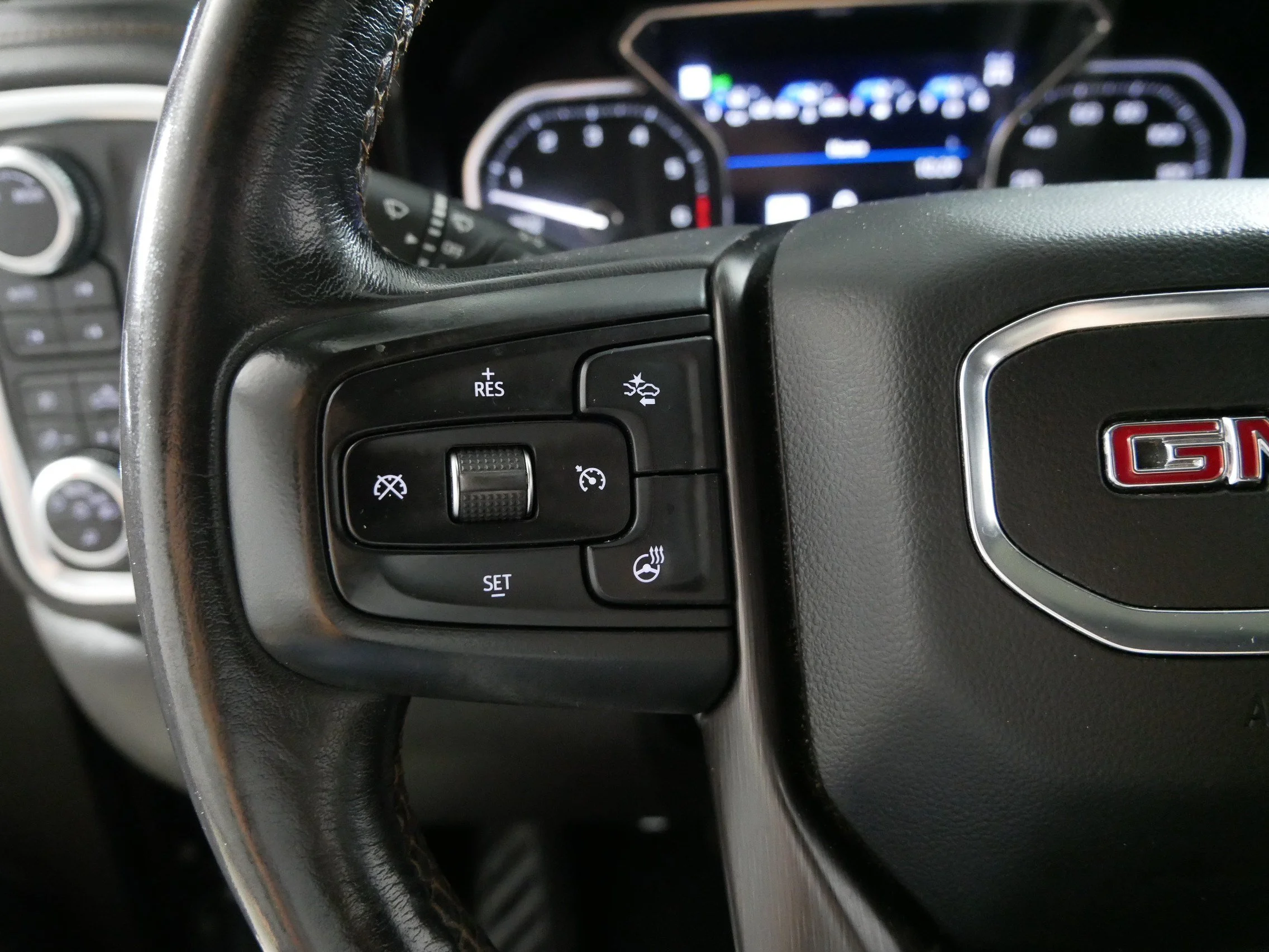 Used 2021 Satin Steel Metallic GMC AT4 image 27