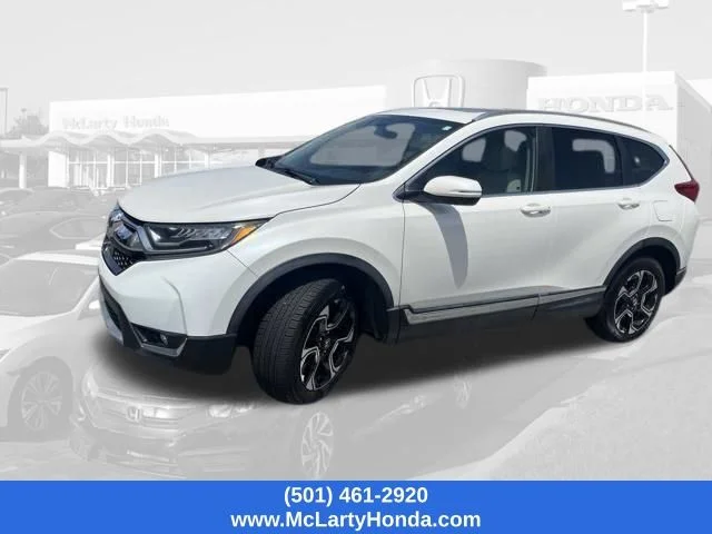 Used 2017 White Diamond Pearl Honda Touring image 9