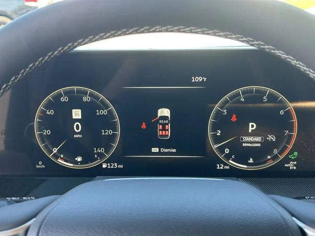 New 2027 BLACK OBSIDIAN INFINITI Luxe 4WD image 31