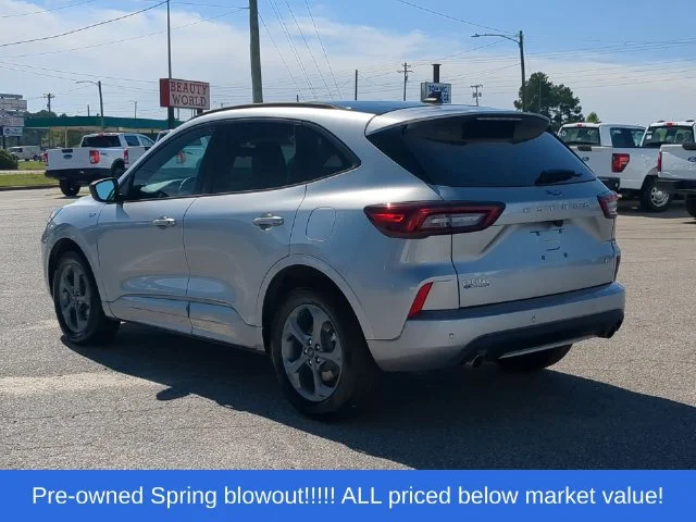 Used 2023 Silver Ford ST-Line image 11