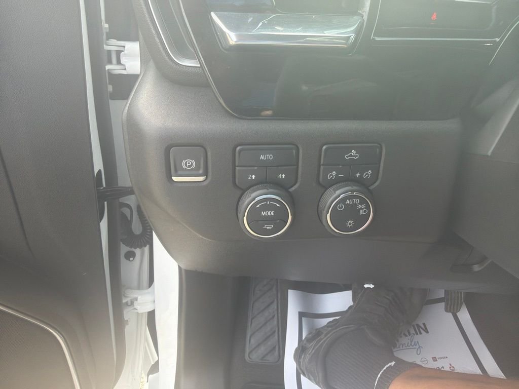 Used 2024 White Chevrolet LT image 21