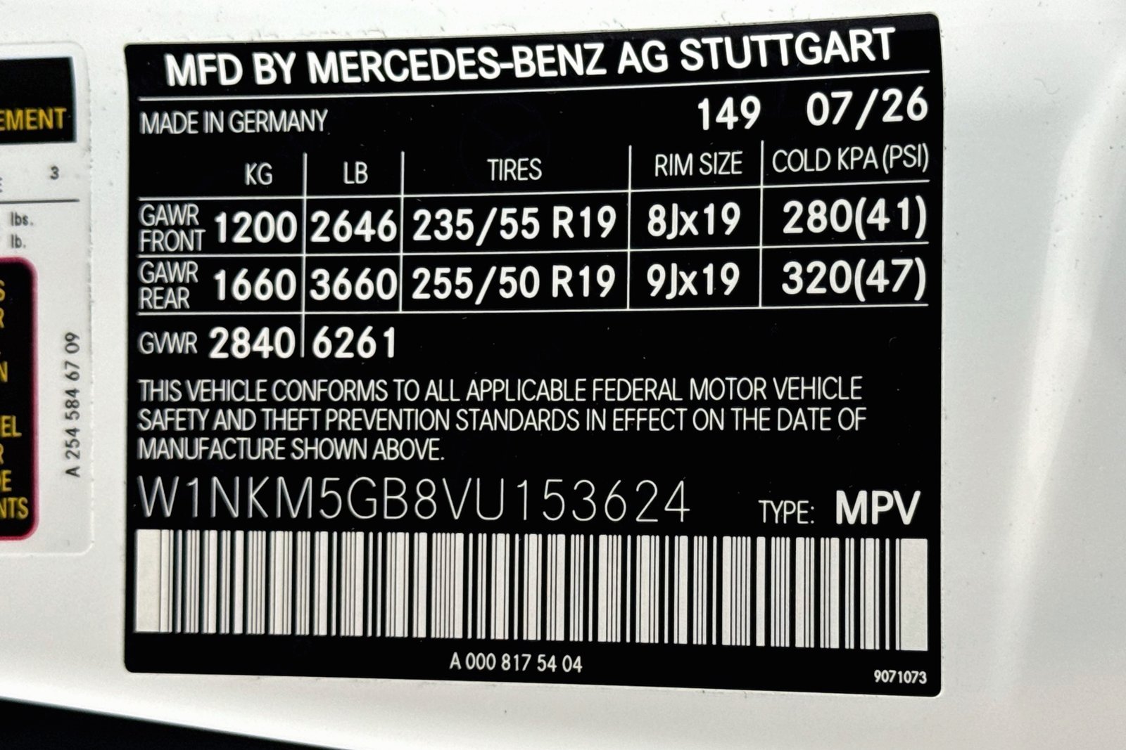 New 2027 Polar White Mercedes-Benz GLC 350e image 30