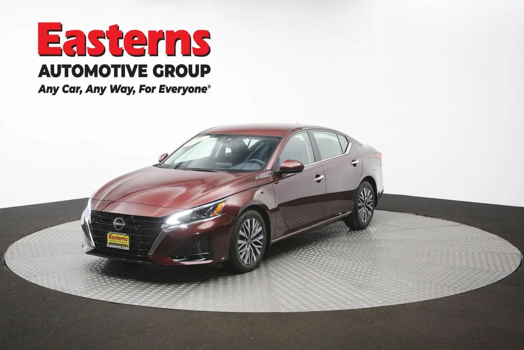 Used 2023 Red Nissan 2.5 SV image 55