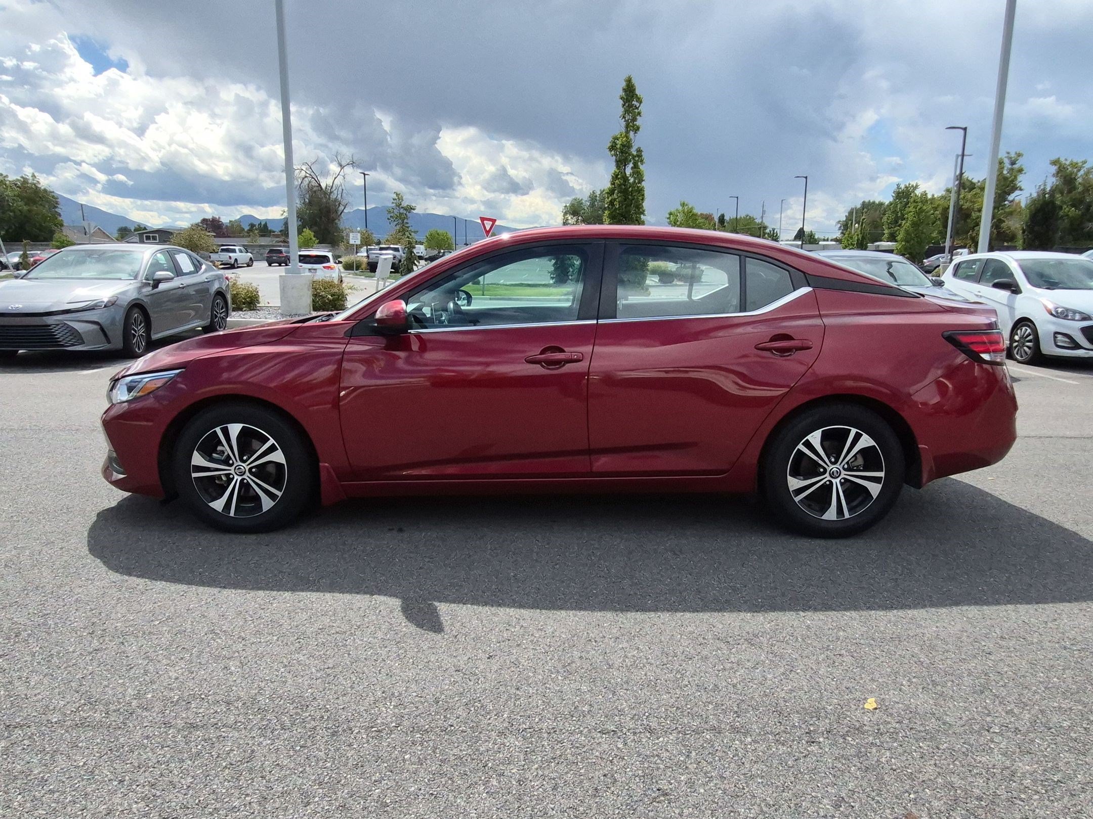 Used 2023 Scarlet Ember Tintcoat Nissan SV image 7