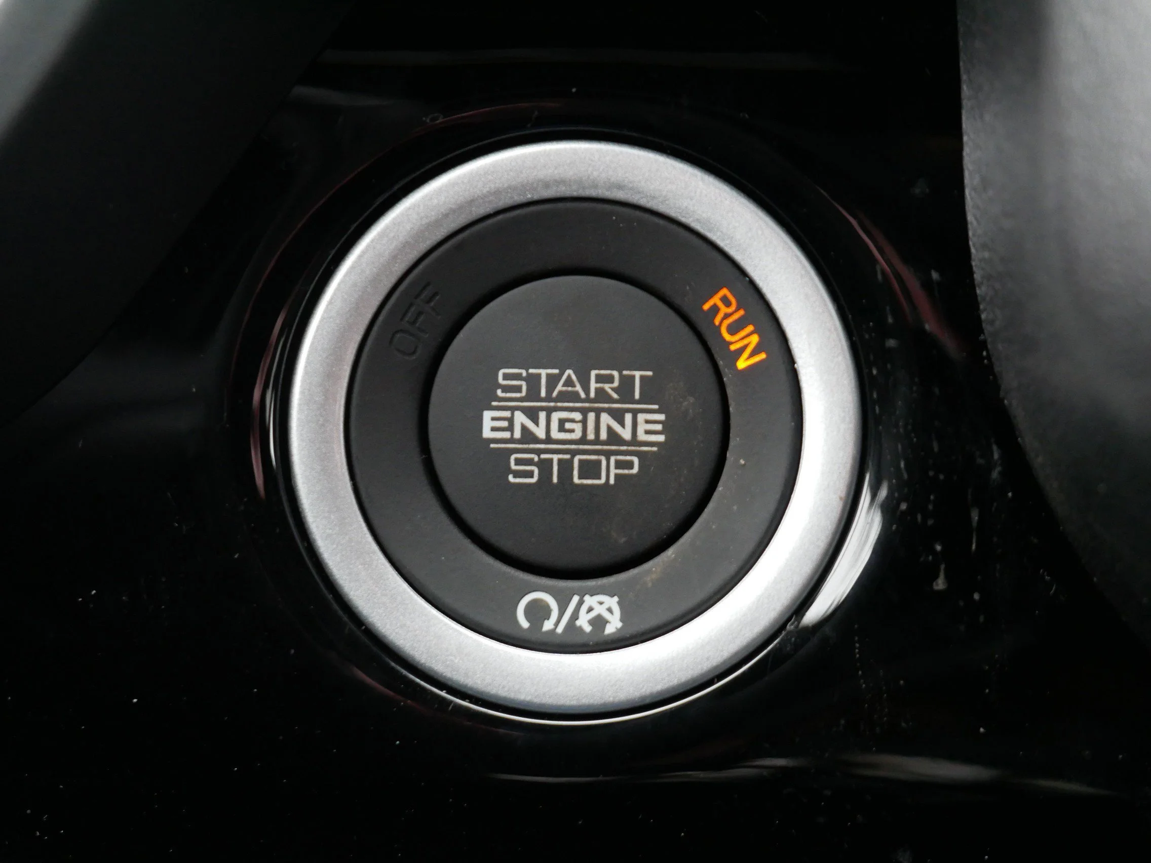 New 2026 Silver Zynith Exterior Paint RAM Laramie image 20