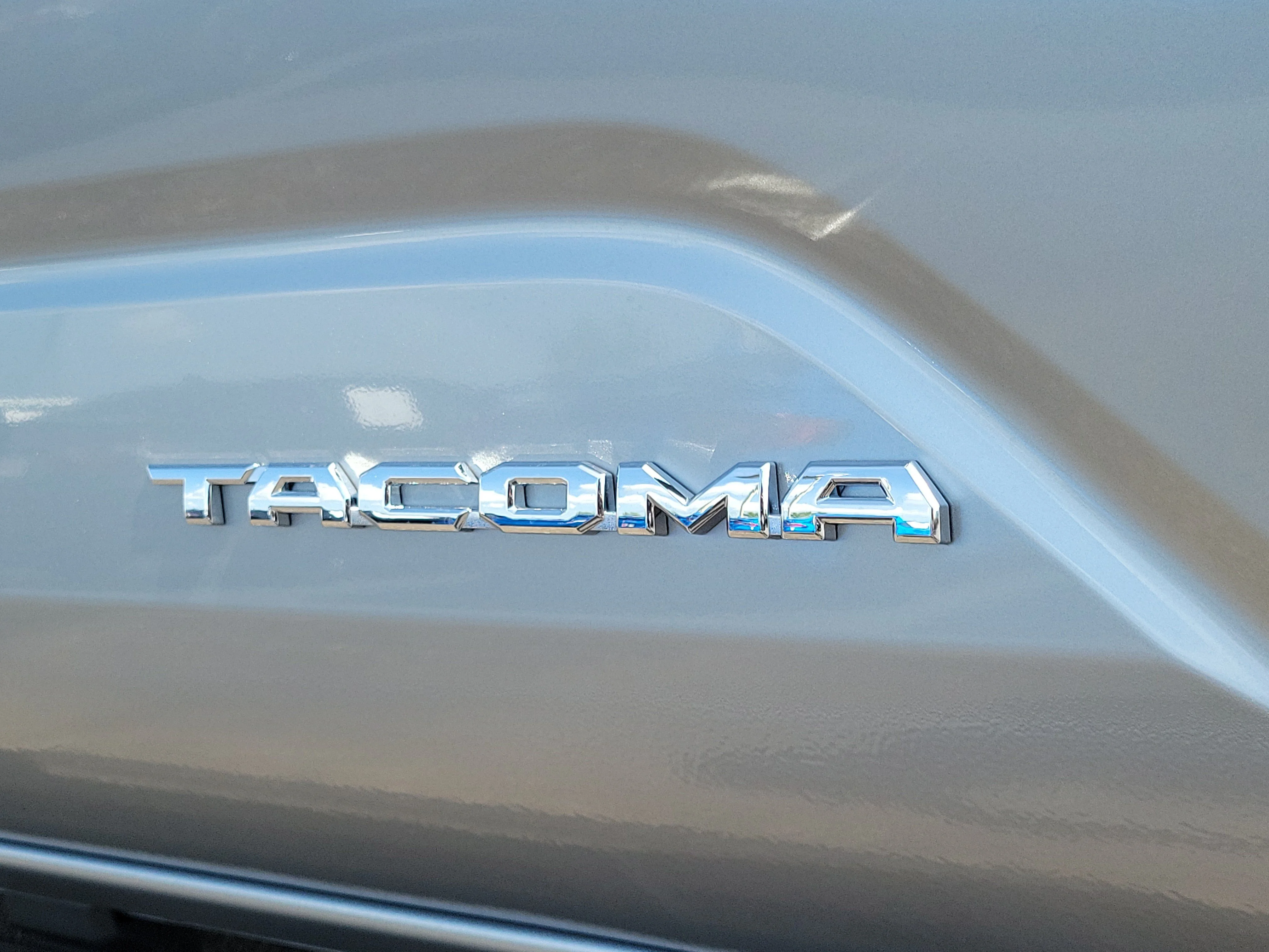 New 2026 Celestial Silver Metallic Toyota SR5 image 6