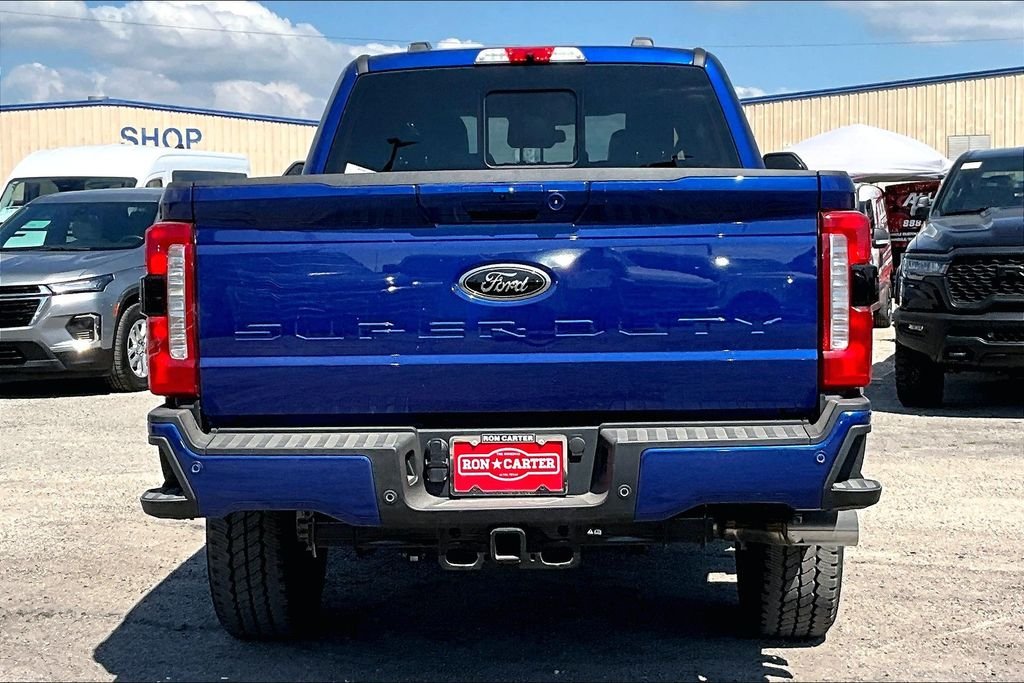 New 2026 Ford Super Duty F-250 Lariat 4D Crew Cab