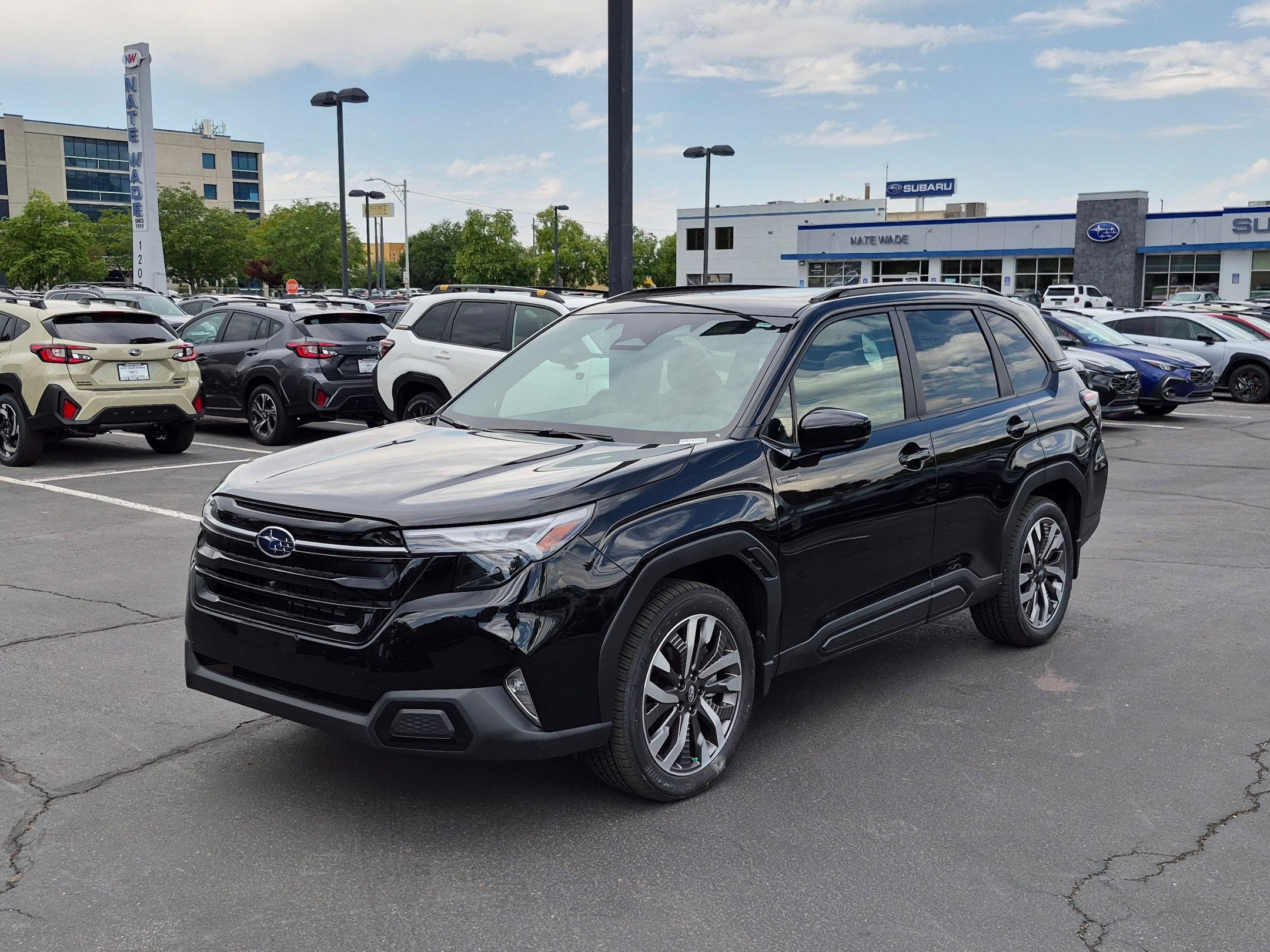 New 2026 CRYSTAL BLACK SILICA Subaru Touring Hybrid image 8