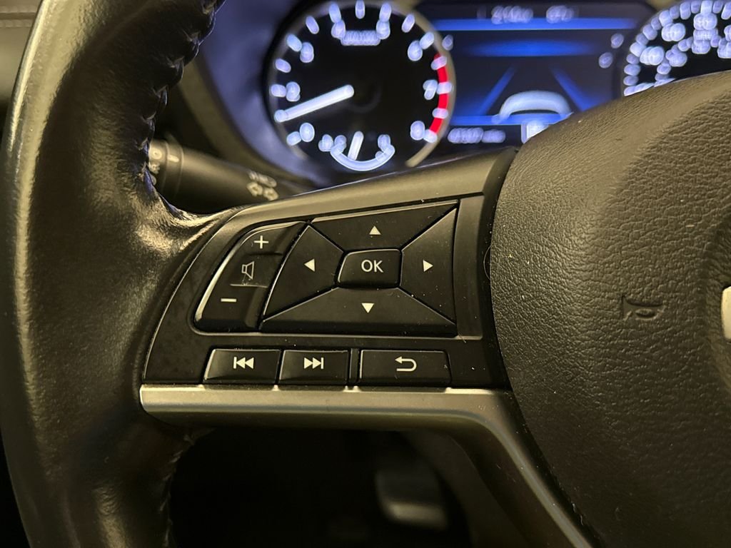 Used 2022 Fresh Powder Nissan SV image 27